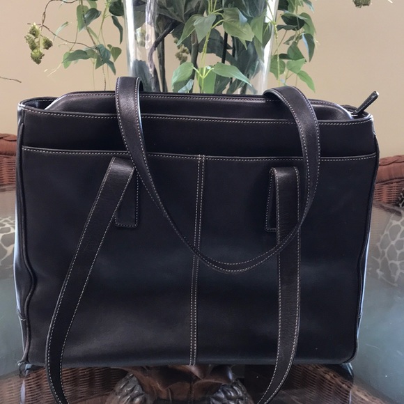 Coach Handbags - 🌿Coach Hampton Computer Briefcase